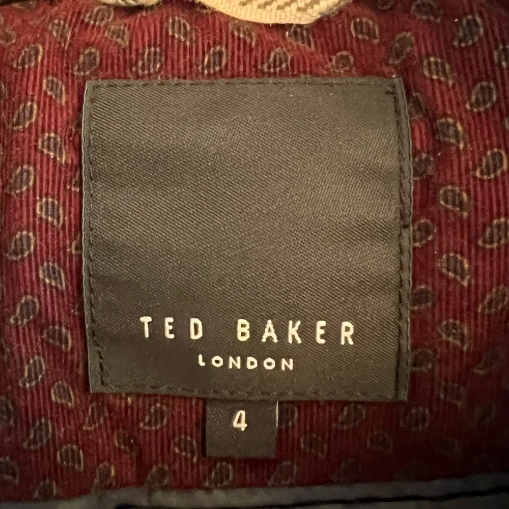 Ted Baker London Quilted Puffer Vest Gilet Men’s Large Navy Blue